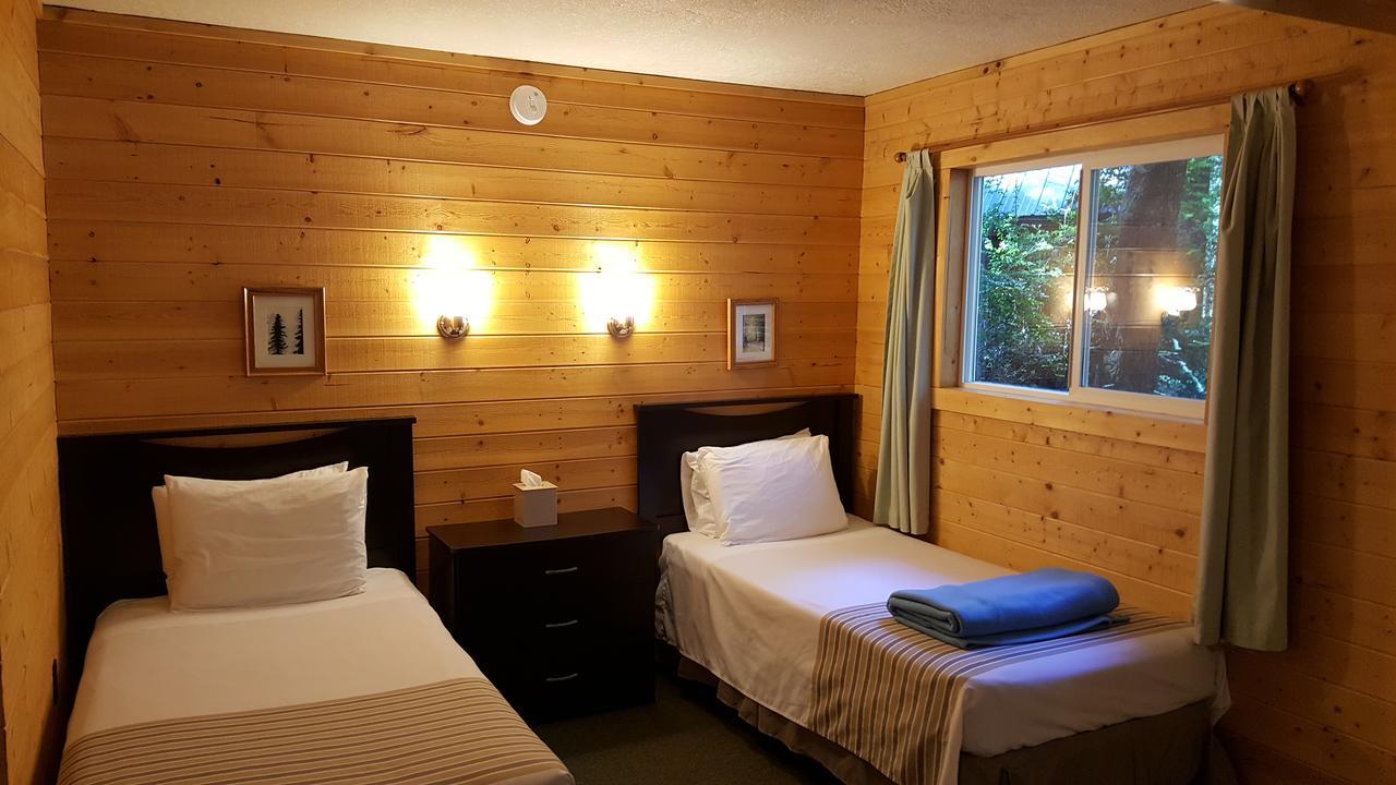 Emerald Forest Cabins Trinidad Extérieur photo