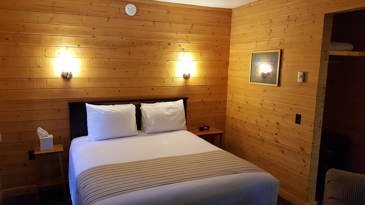 Emerald Forest Cabins Trinidad Extérieur photo