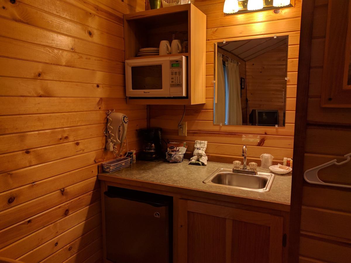 Emerald Forest Cabins Trinidad Extérieur photo