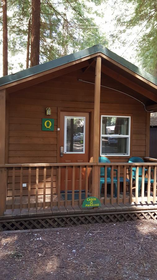 Emerald Forest Cabins Trinidad Chambre photo